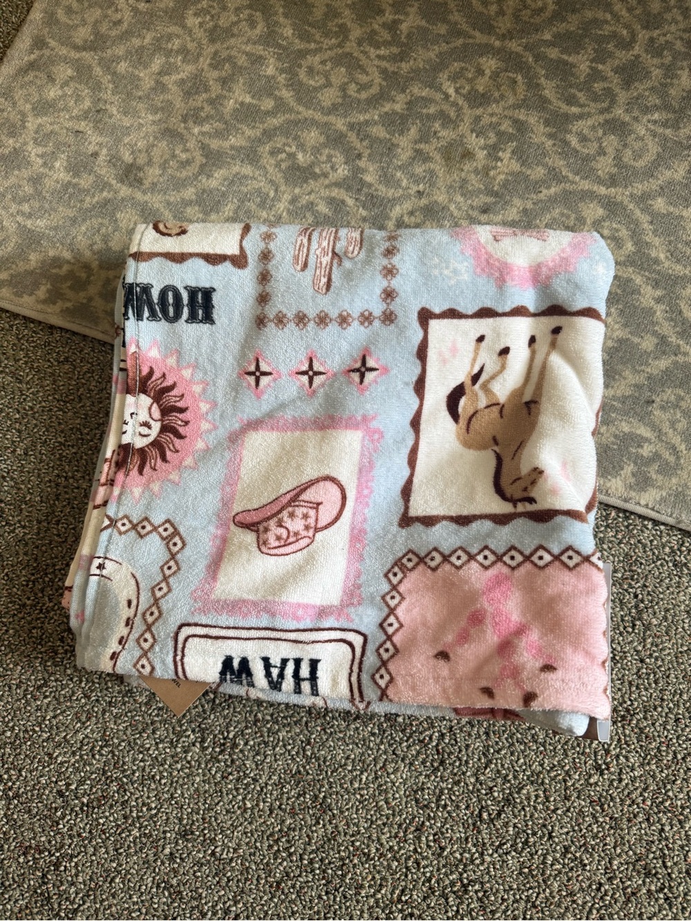 Bundle of two wrangler towels